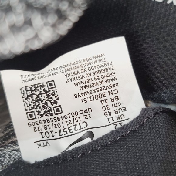 Nike React Infinity Run Flyknit 2 Oreo - Picture 12 of 13